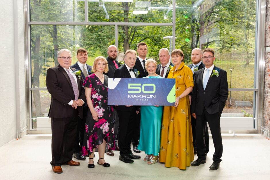 Makron juhli 50-vuotista taivaltaan